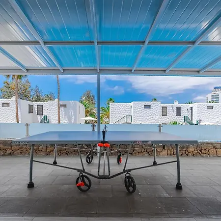 Apartament -2 Minute From The Beach.