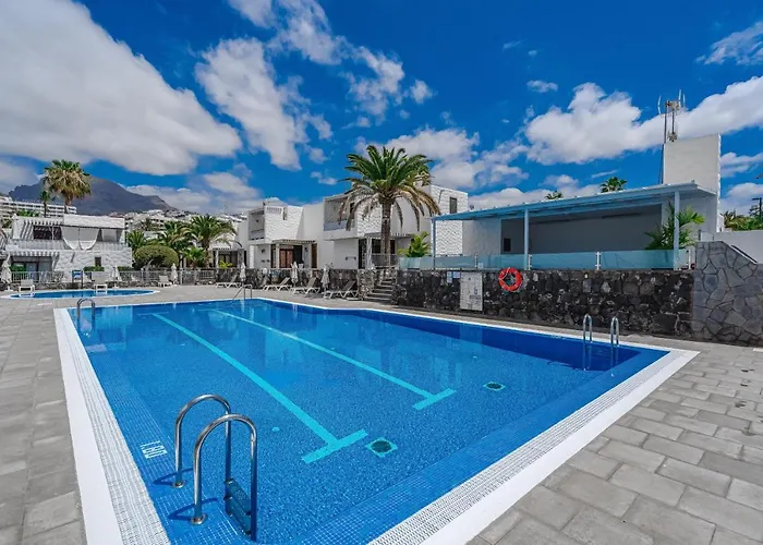 Apartament -2 Minute From The Beach. Playa de las Americas (Tenerife)