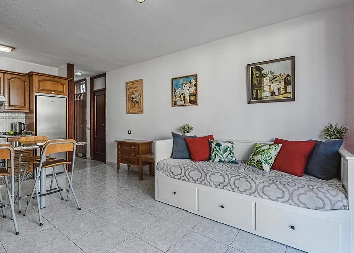 -2 Minute From The Beach. Apartamento *