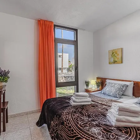 -2 Minute From The Beach. Appartement