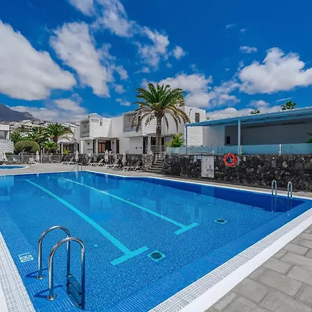 Apartament -2 Minute From The Beach. Playa de las Americas (Tenerife)