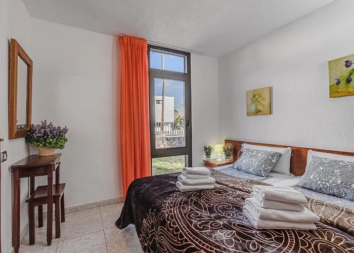 -2 Minute From The Beach. Apartman