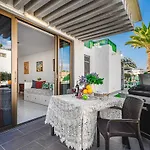 -2 Minute From The Beach. Apartman Playa de las Américas
