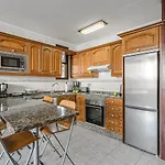 -2 Minute From The Beach. Apartman *
